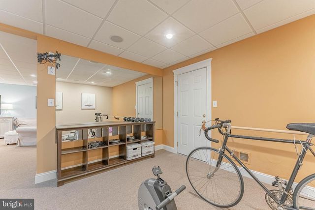 1051 SAINT MATTHEWS RD, Chester Springs, PA 19425