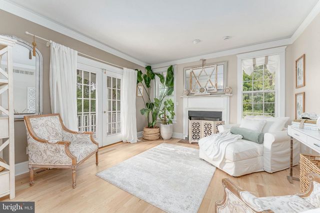 1051 SAINT MATTHEWS RD, Chester Springs, PA 19425