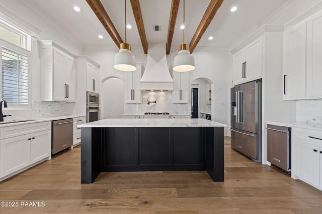 124 Breakers Way, Scott, LA 70583