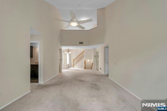 1121 Hyde Park Court, Mahwah, NJ 07430
