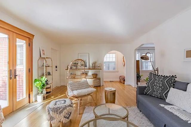 5707 Paseo Boulevard, Kansas City, MO 64110
