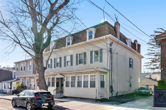 1524 124 Street, College Point, NY 11356