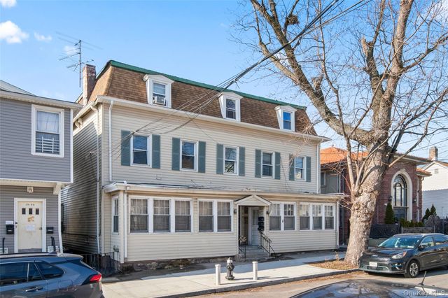 1524 124 Street, College Point, NY 11356