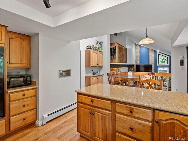 5860 W Atlantic Drive, Lakewood, CO 80227