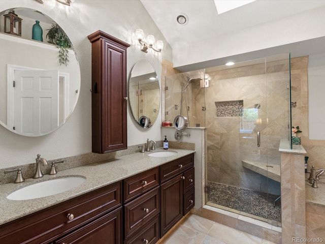 5860 W Atlantic Drive, Lakewood, CO 80227