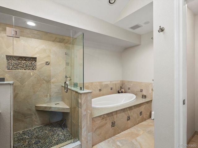 5860 W Atlantic Drive, Lakewood, CO 80227