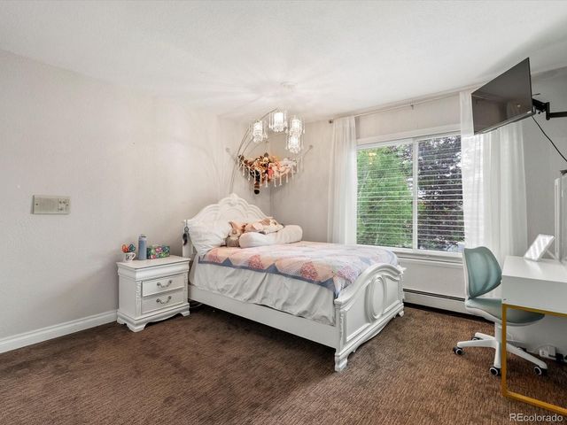 5860 W Atlantic Drive, Lakewood, CO 80227