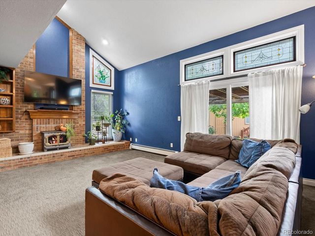 5860 W Atlantic Drive, Lakewood, CO 80227