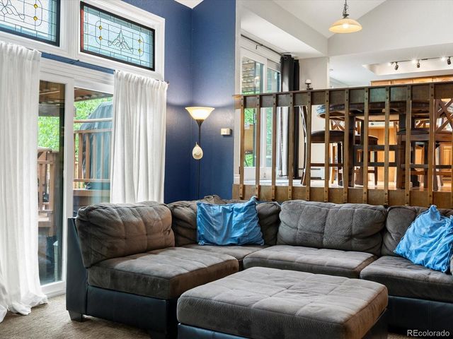 5860 W Atlantic Drive, Lakewood, CO 80227