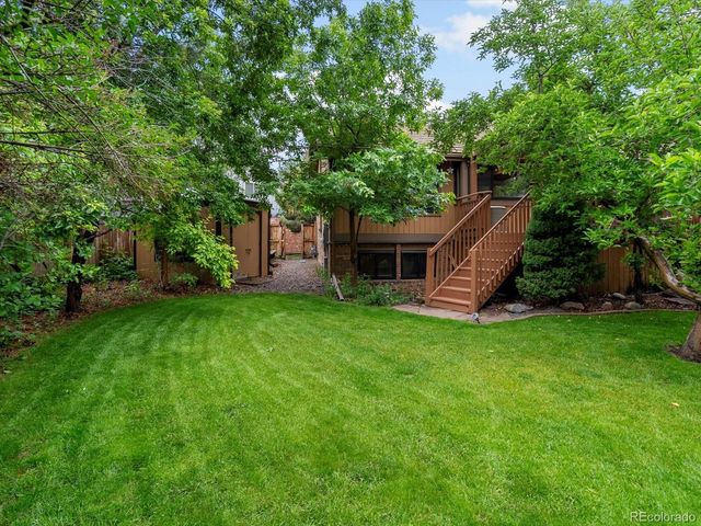 5860 W Atlantic Drive, Lakewood, CO 80227