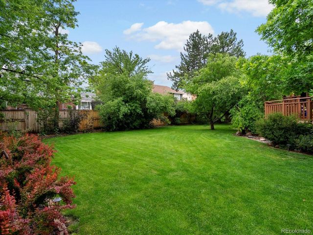 5860 W Atlantic Drive, Lakewood, CO 80227