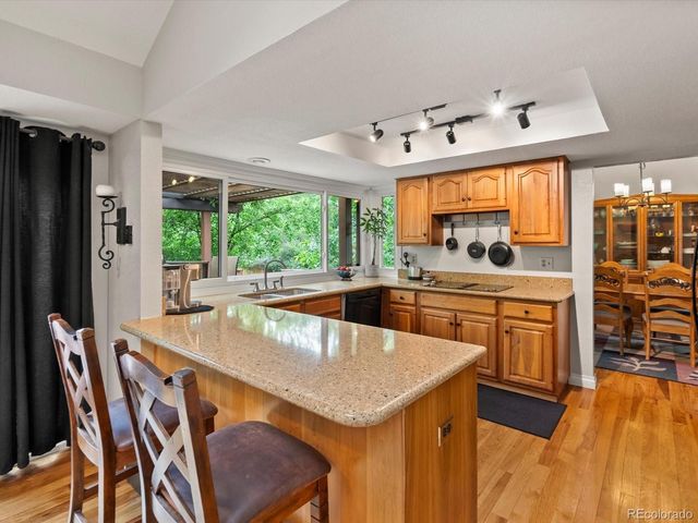 5860 W Atlantic Drive, Lakewood, CO 80227