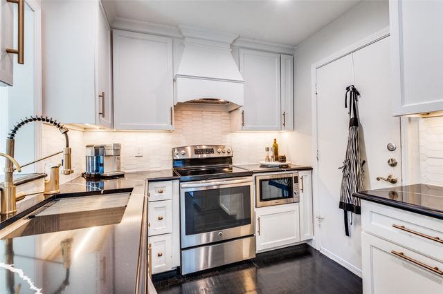 4112 Shadow Gables Drive, Dallas, TX 75287