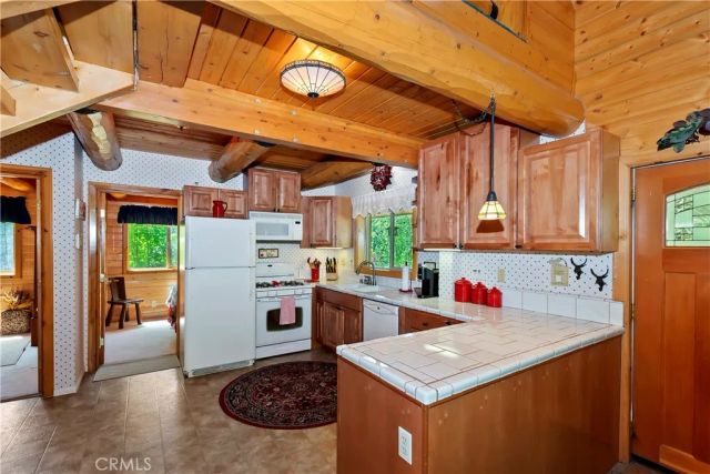 29729 Katharine, Cedar Glen, CA 92321