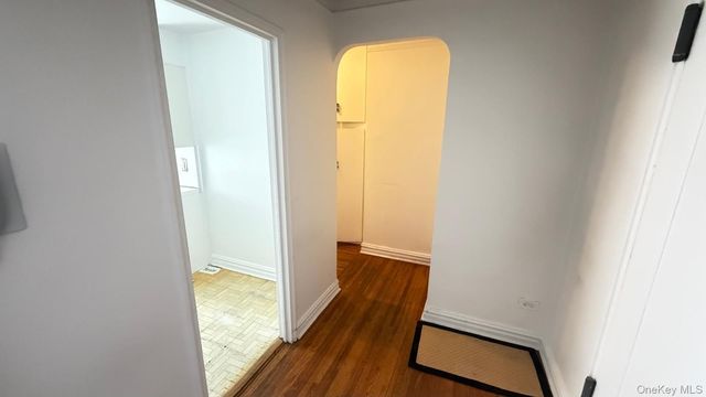 61-41 Saunders Street B67, Rego Park, NY 11374