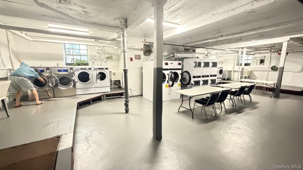 61-41 Saunders Street B67, Rego Park, NY 11374 — photo 5