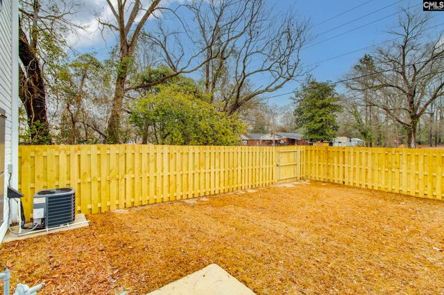 1318 Crosshill Court F, Camden, SC 29020