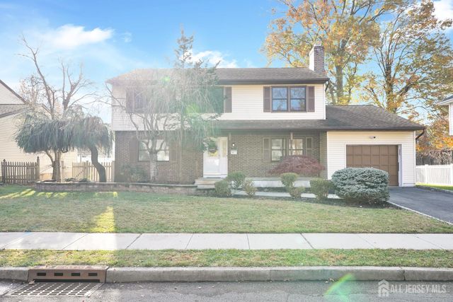 11 LENOX Street, Edison, NJ 08817