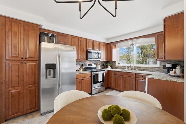 32900 Hees Street, Livonia City, MI 48150