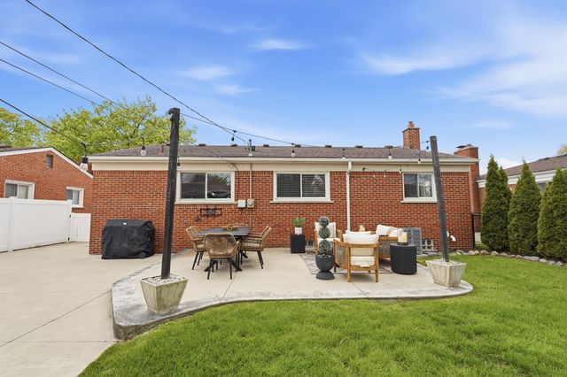 32900 Hees Street, Livonia City, MI 48150