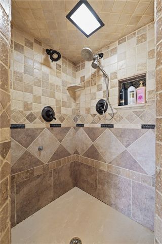 16602 N Willow Drive, Rogers, AR 72756