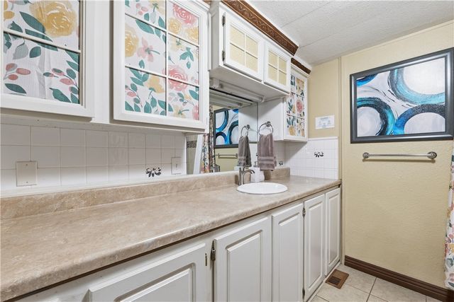 16602 N Willow Drive, Rogers, AR 72756