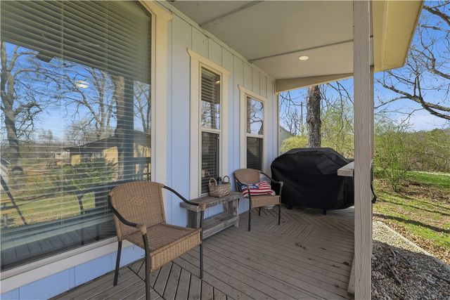 16602 N Willow Drive, Rogers, AR 72756