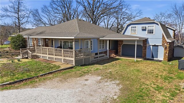 16602 N Willow Drive, Rogers, AR 72756