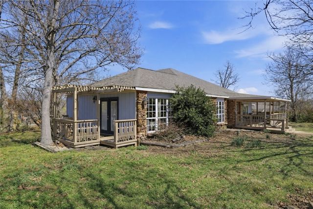 16602 N Willow Drive, Rogers, AR 72756