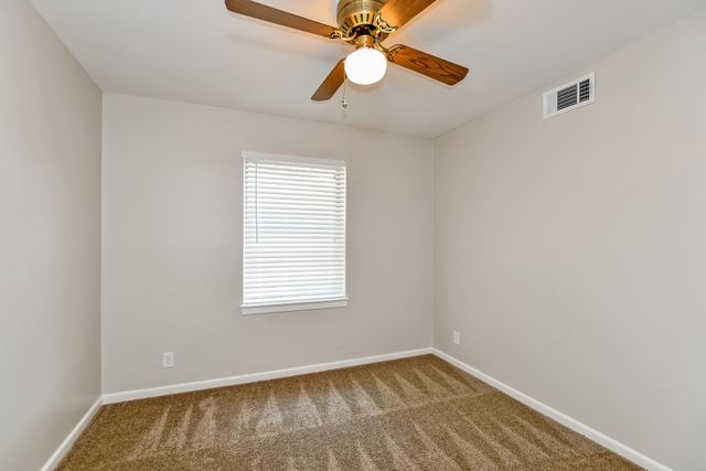 12112 Eunice Street, Farmers Branch, TX 75234