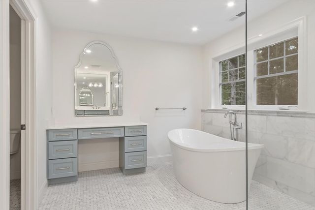 1 Ignatius Common Drive, Northborough, MA 01532