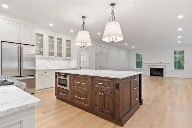 1 Ignatius Common Drive, Northborough, MA 01532