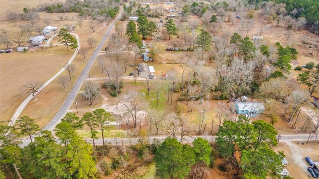 4 Catechis Road, Huntsville, TX 77320