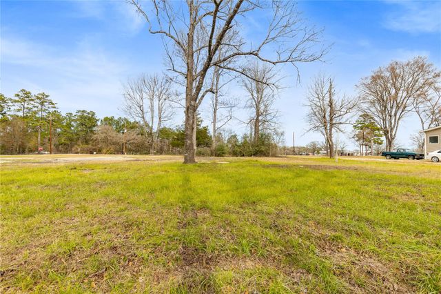 4 Catechis Road, Huntsville, TX 77320