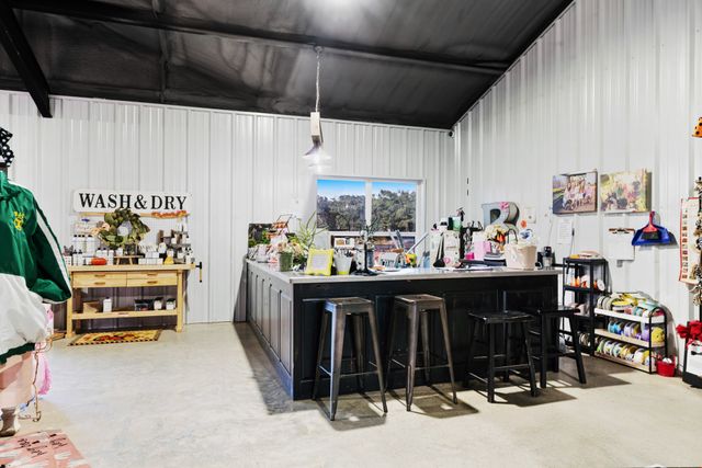 3258 E US Highway 82, Paris, TX 75462