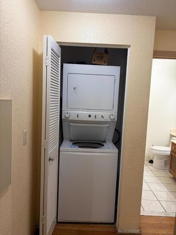 1400 El Camino Real 122, South San Francisco, CA 94080