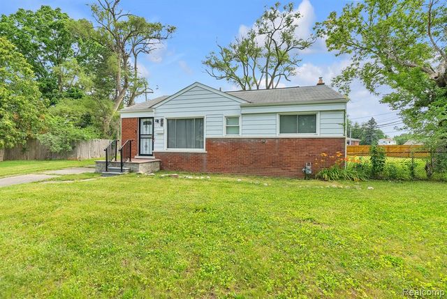 1411 Meadowlane Street, Inkster, MI 48141