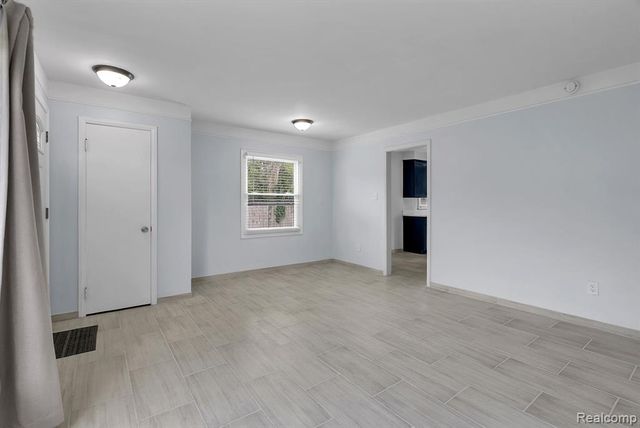 1411 Meadowlane Street, Inkster, MI 48141