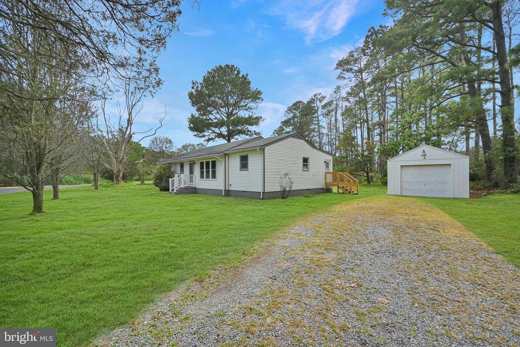 3140 BOONE RD, Crisfield, MD 21817