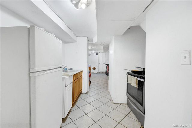 308 W 234th Street, Bronx, NY 10463