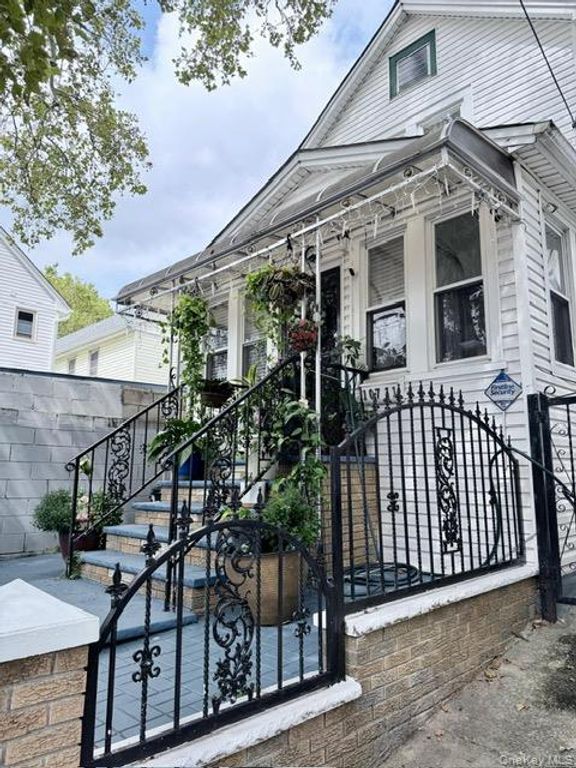 107-11 114th Street, Richmond Hill S., NY 11419 — photo 3