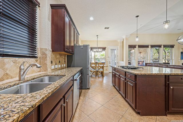 18907 Salado Canyon, San Antonio, TX 78258