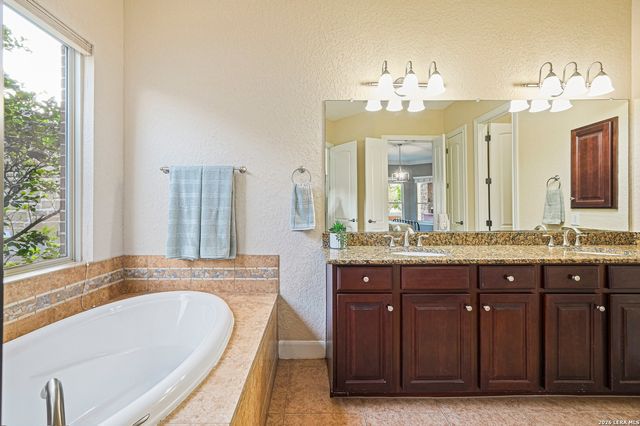 18907 Salado Canyon, San Antonio, TX 78258