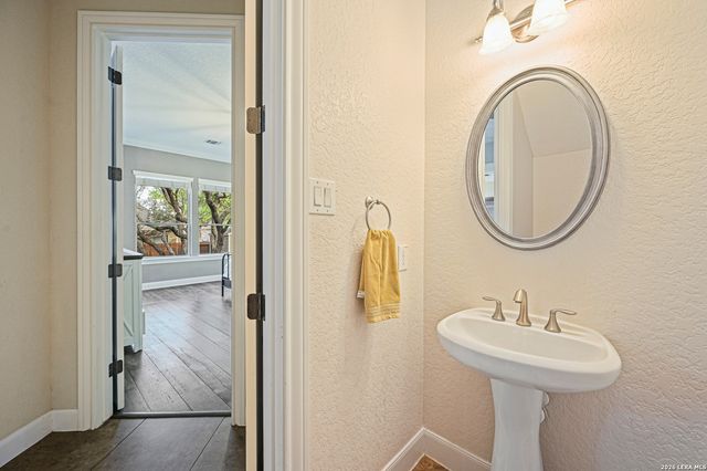 18907 Salado Canyon, San Antonio, TX 78258