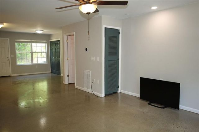 40 Cleves Way, Dahlonega, GA 30533