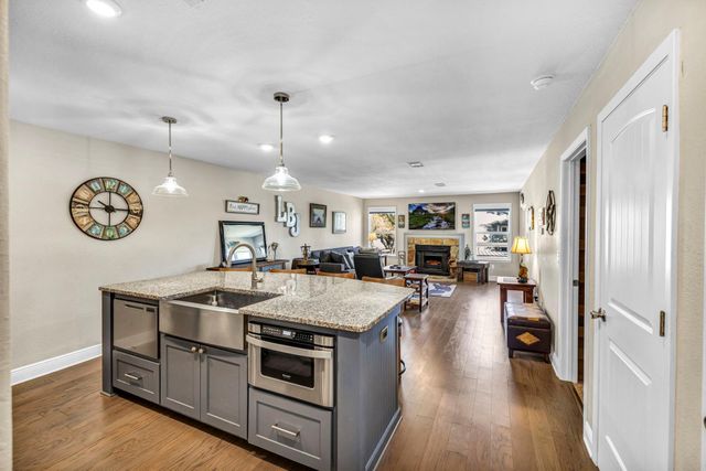 604 Highcrest DR 322, Granite Shoals, TX 78654