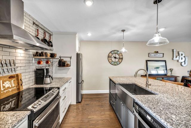 604 Highcrest DR 322, Granite Shoals, TX 78654