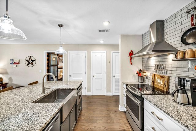 604 Highcrest DR 322, Granite Shoals, TX 78654