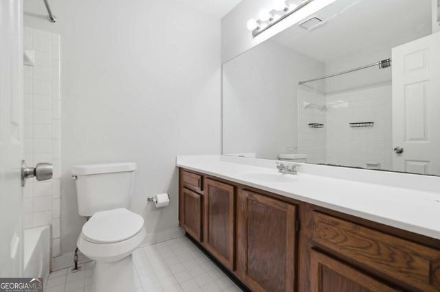 7500 Roswell Road 6, Sandy Springs, GA 30350