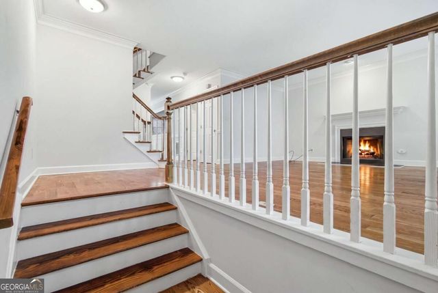 7500 Roswell Road 6, Sandy Springs, GA 30350